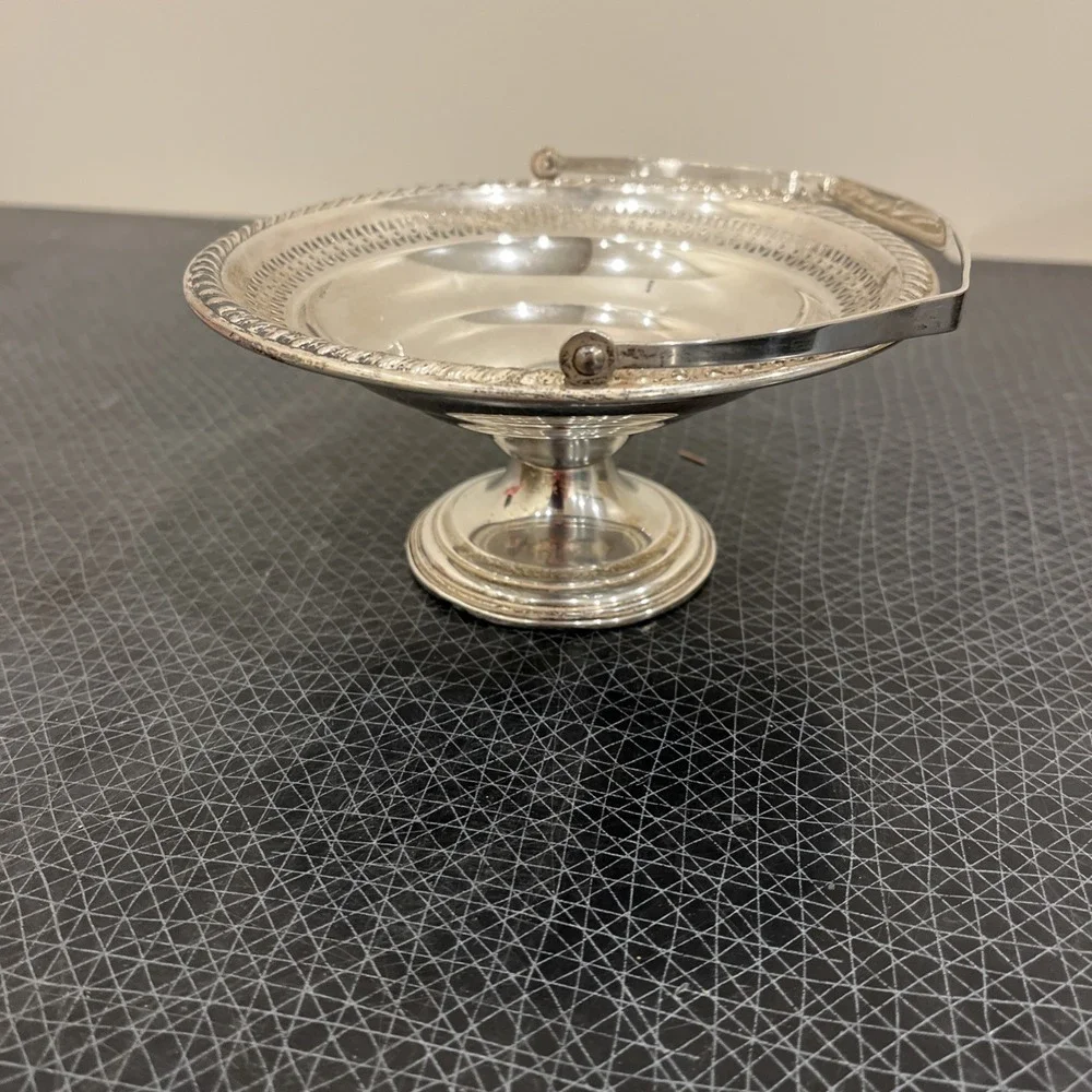 Antique La Pierre Sterling Silver Small Candy Dish Basket 173g, Pierced, Handle